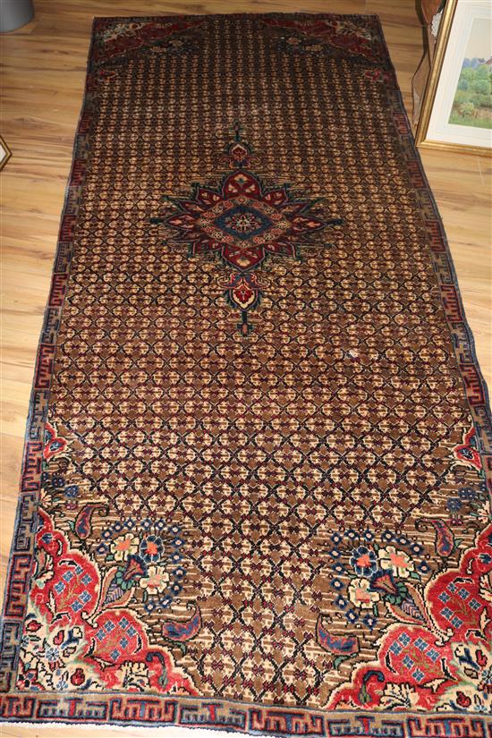 A Hamadan green ground runner, 9ft 4in x 4ft.